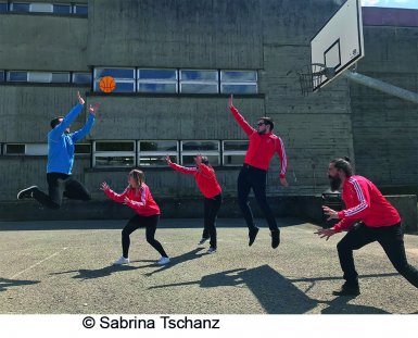 © Sabrina Tschanz et Stéphanie Roessinger 2019.12.07_440Hz_SabrinaTschanz_Traité.jpg